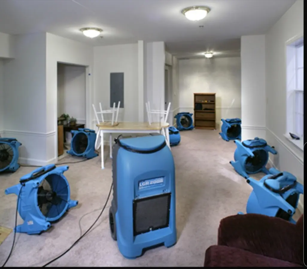 Air movers and dehumidifier setup for Water Extraction & Removal in Fort Leonard Wood